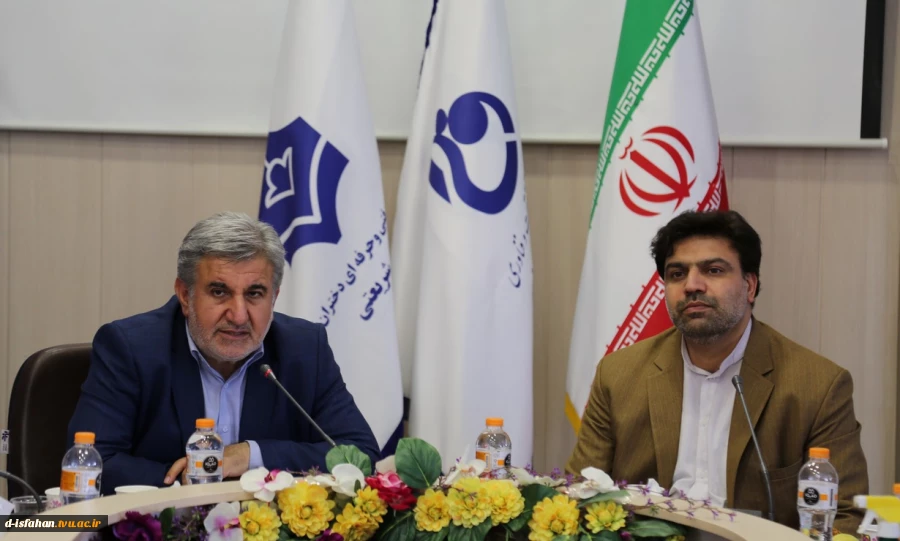 دکتر مردانی در جمع مسئولین کانون‌های بسیج اساتید دانشگاه فنی وحرفه‌ای مطرح کرد:
بهره‌مندی از ظرفیت دانشگاه فنی و حرفه‌ای در راستای اشتغال‌آفرینی ضروری است
 2